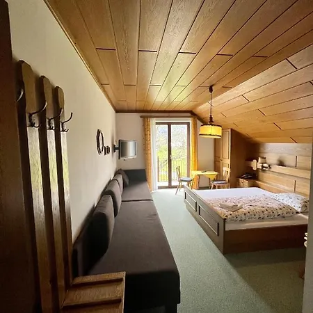 Hotell Sommerauer 3*