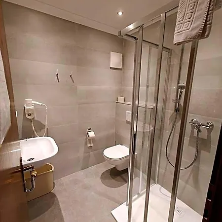 Sommerauer Szálloda 3*